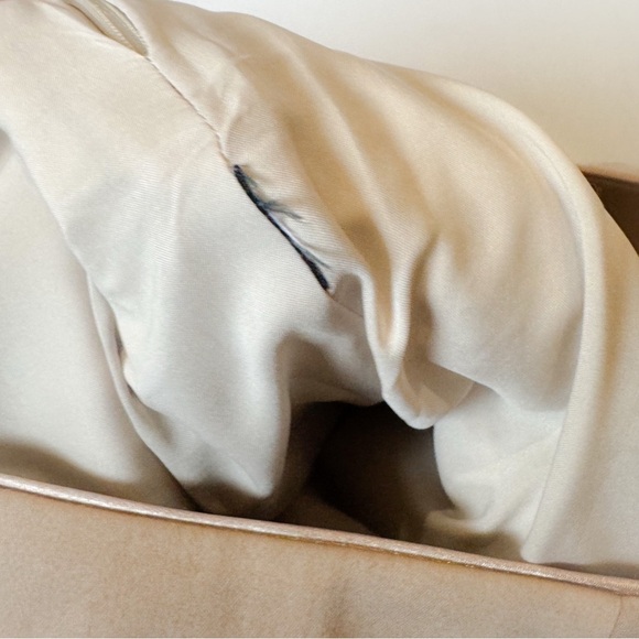 WHBM beige/ brown/ tan sequin striped pencil skirt ❤️ - Picture 7 of 7